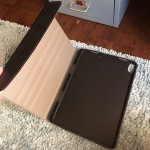 iPad Pro 11” Case